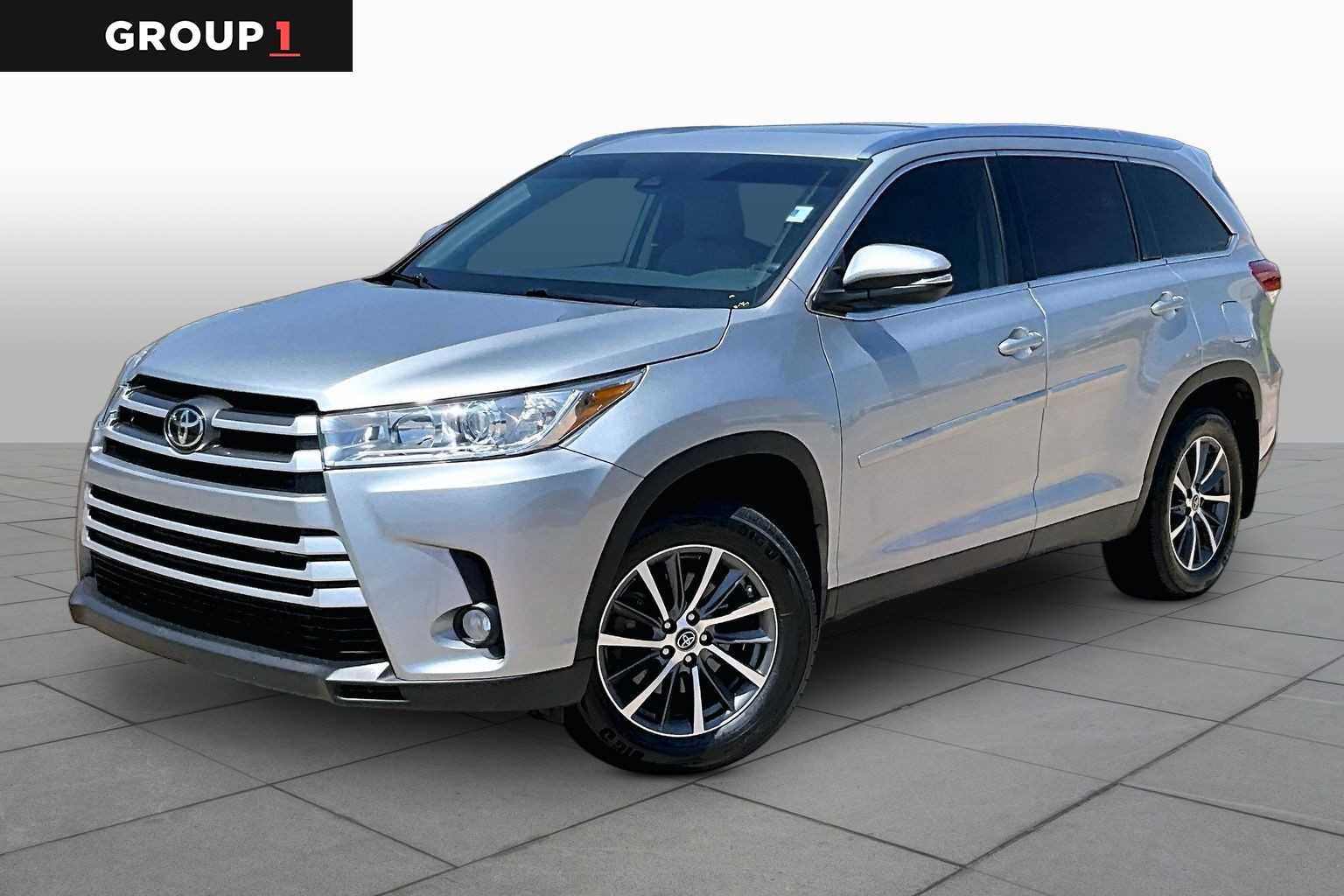 Pre-Owned 2019 Toyota Highlander XLE