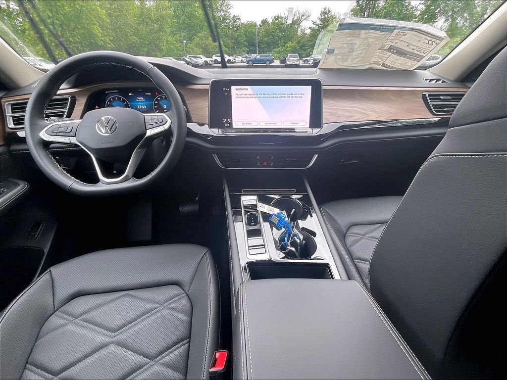 New 2026 Blue Volkswagen 2.0T SE w/Technology image 11