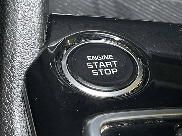 Used 2023 Green Kia X-Pro Prestige image 40