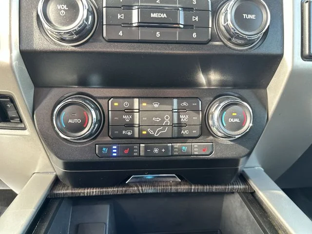 2021 Ford F-250 Super Duty Lariat - Photo 18