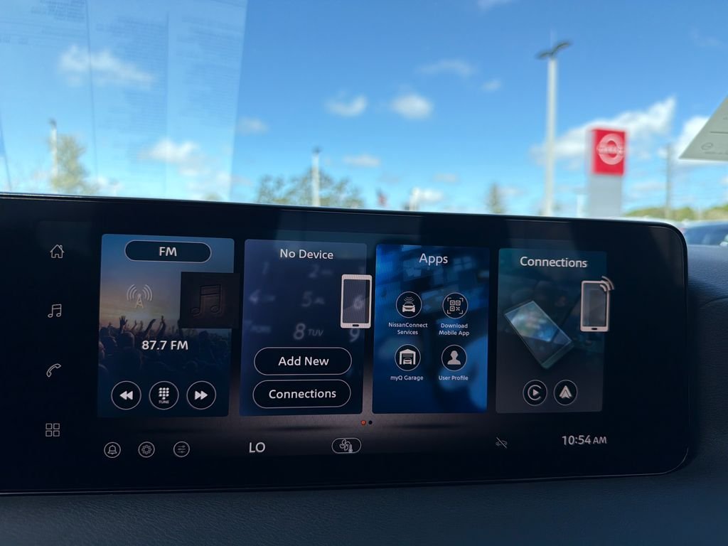 New 2026 Nissan Sentra SR 4D Sedan