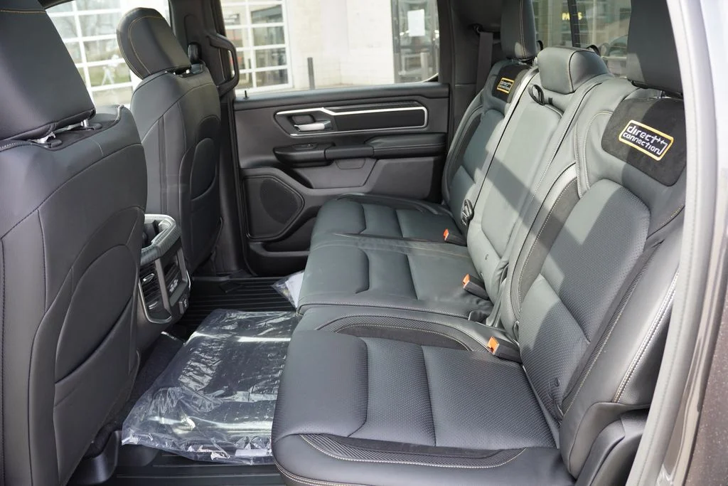 New 2026 Granite Crystal Metallic Clear-Coat Exterior Paint RAM Big Horn image 22