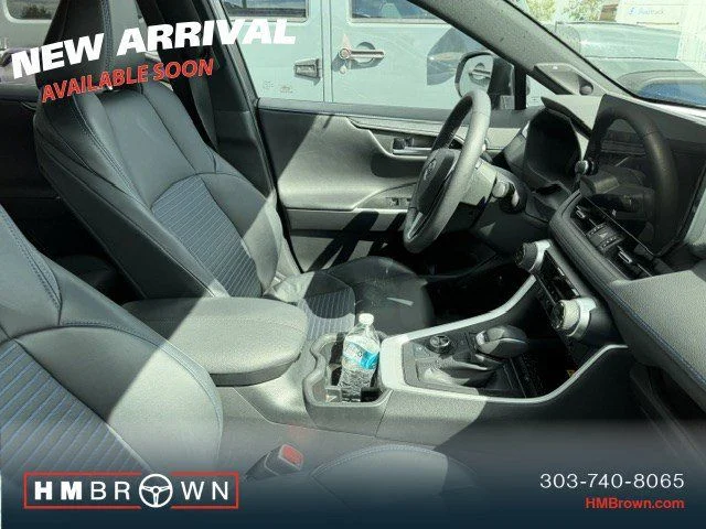 Used 2023 Midnight Black Metallic Toyota XSE image 5