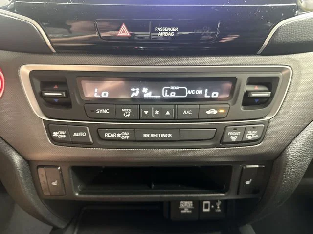 Certified Used 2023 Platinum White Pearl Honda RTL image 24