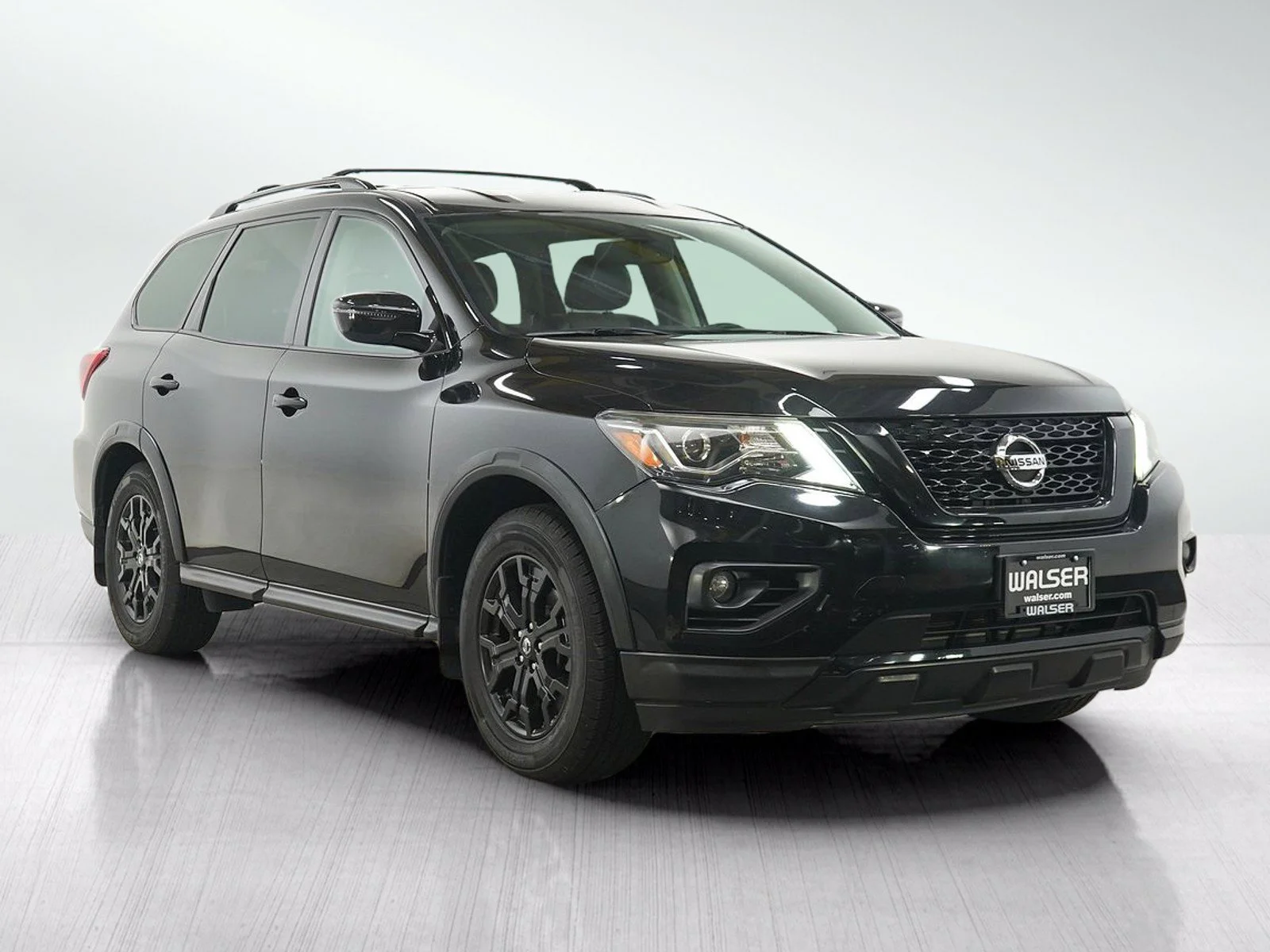 Used 2020 Magnetic Black Pearl Nissan SV image 7