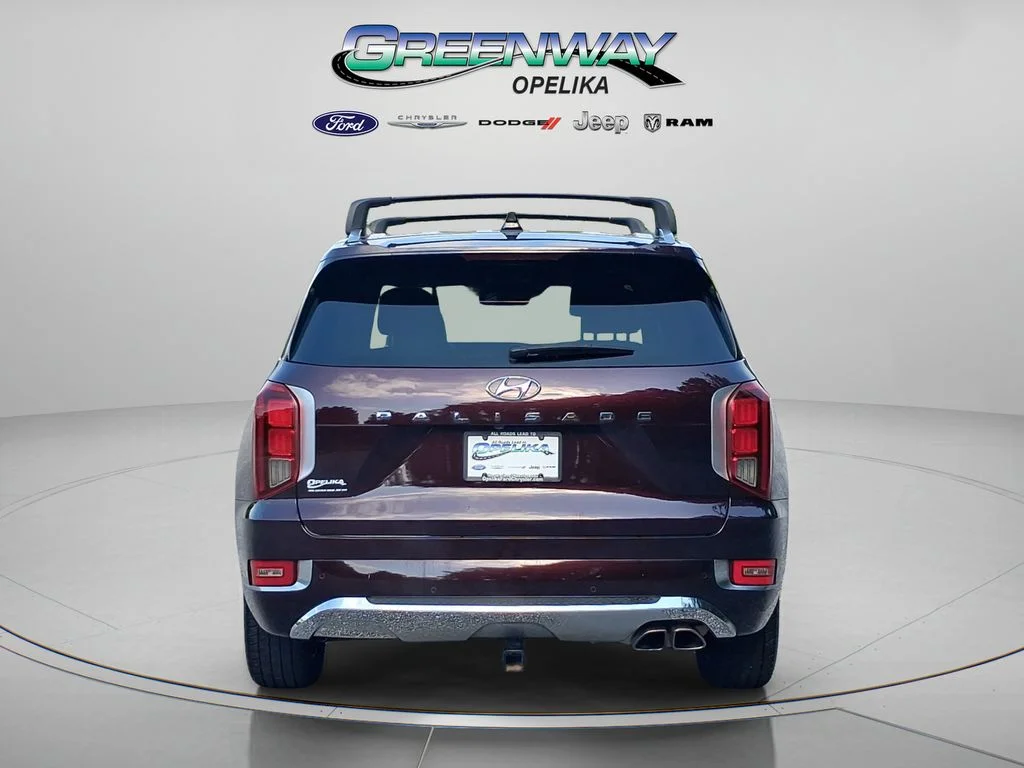 Used 2020 Red Hyundai Limited image 6
