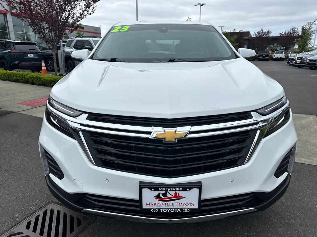 Used 2023 Summit White Chevrolet LT image 8