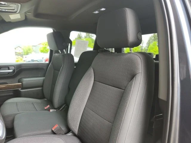 Used 2021 Blue GMC Elevation image 18