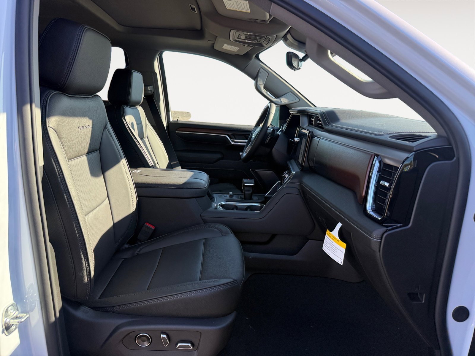 2026 GMC Sierra 1500 Denali - Photo 19