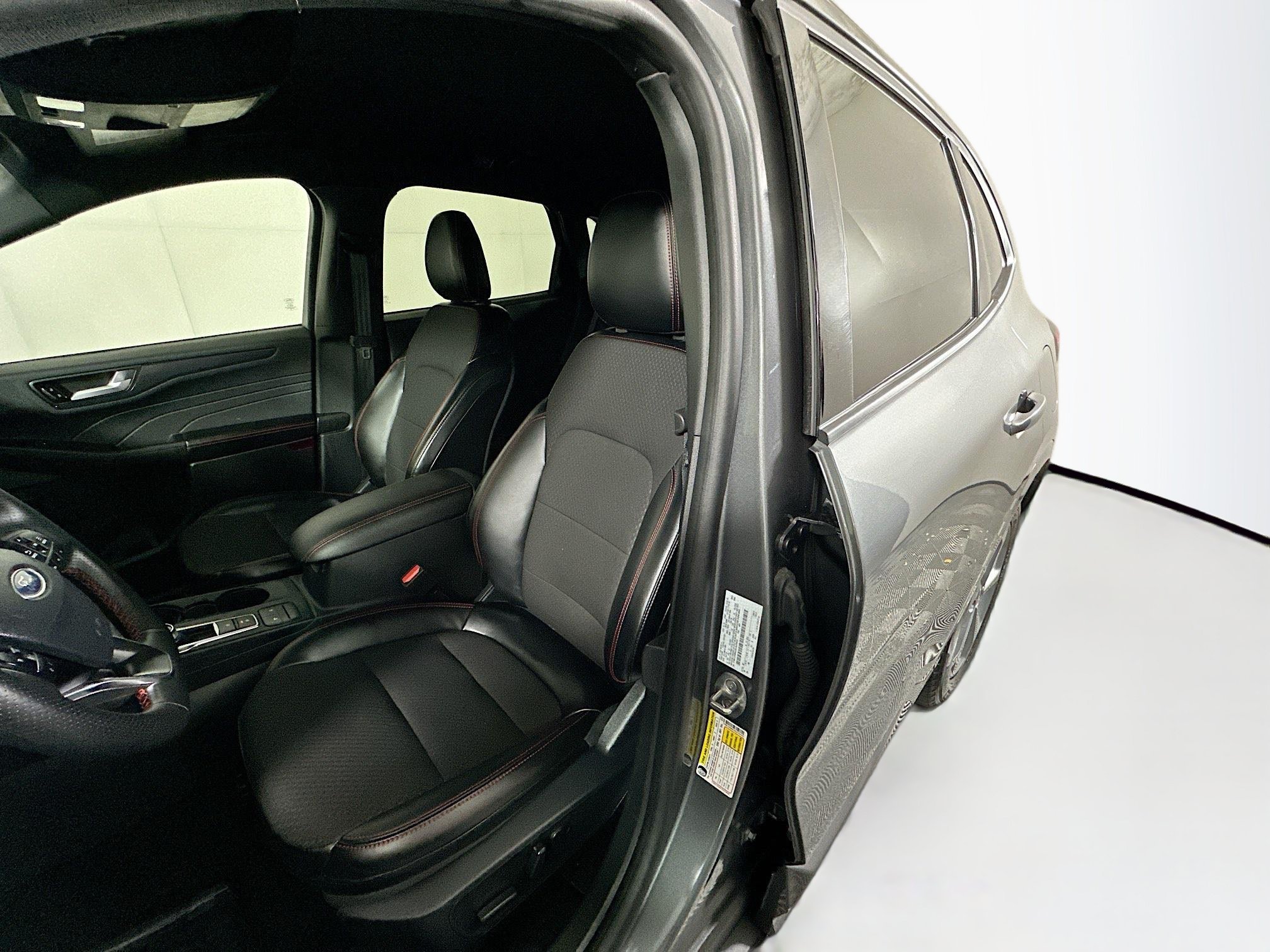 Used 2024 Gray Metallic Ford ST-Line image 12