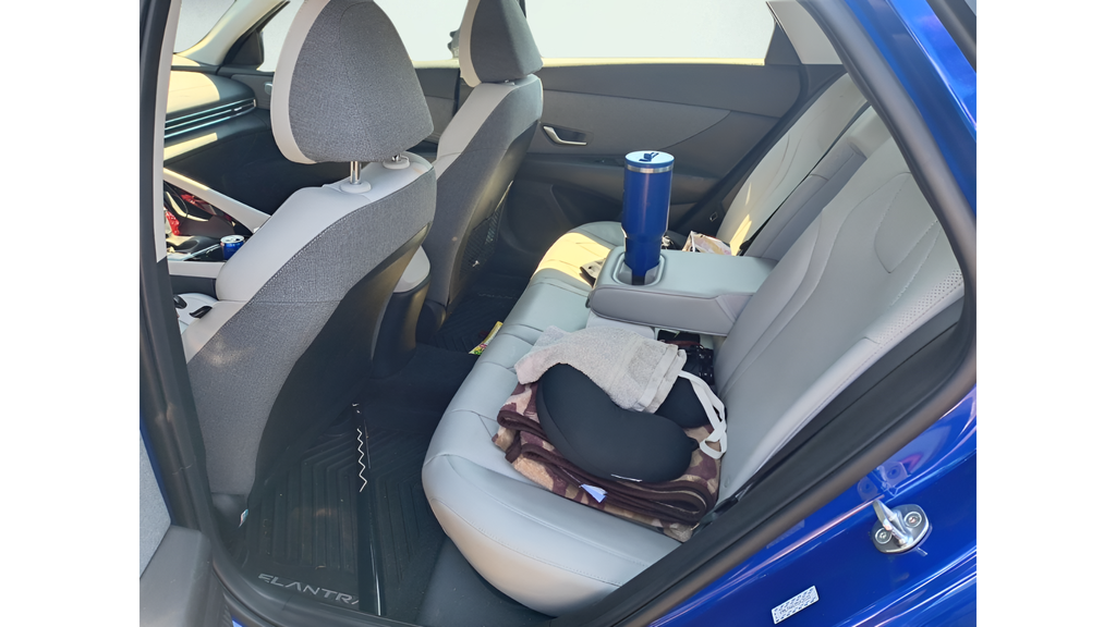 Used 2023 Intense Blue Hyundai Limited image 12
