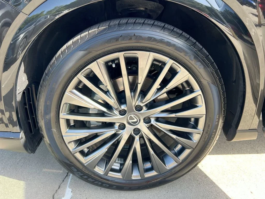 Certified Used 2024 CAVIAR Lexus 350 Luxury image 9