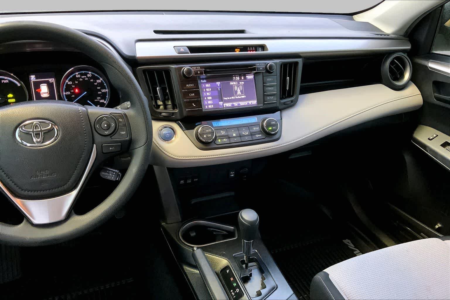 Used 2018 Galactic Aqua Mica Toyota Hybrid LE image 9