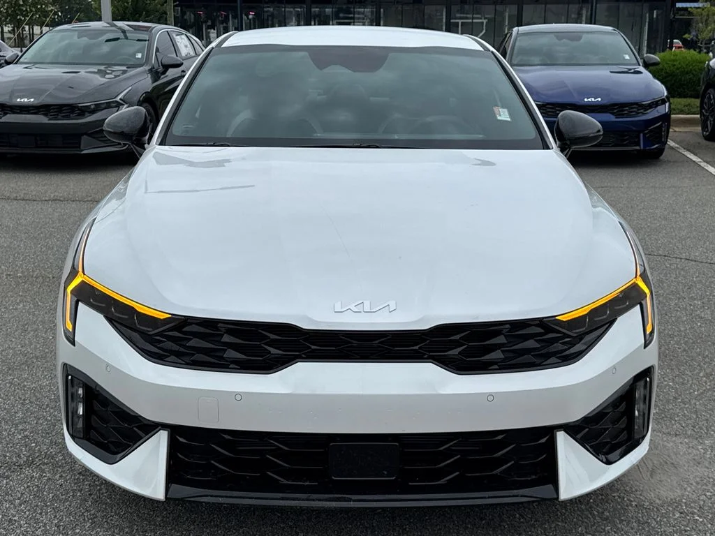 New 2026 Snow White Pearl Kia GT-Line FWD image 8