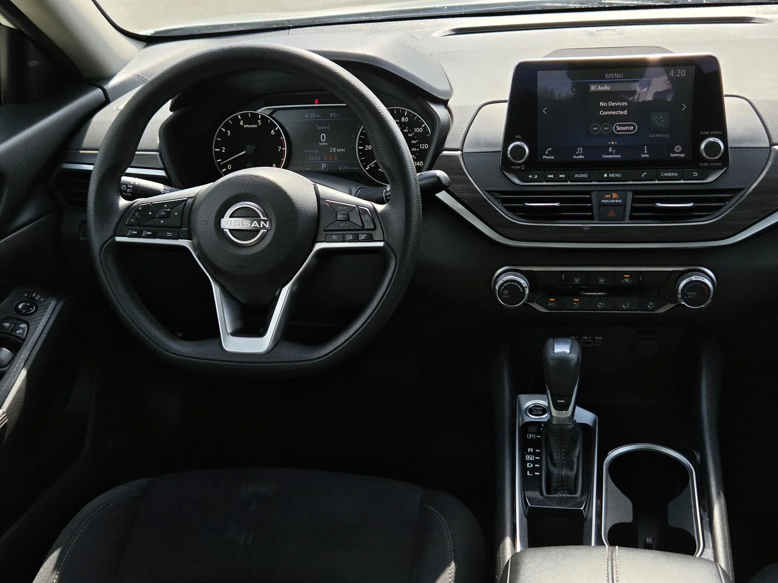 Used 2024 White Nissan 2.5 SV Sedan image 19