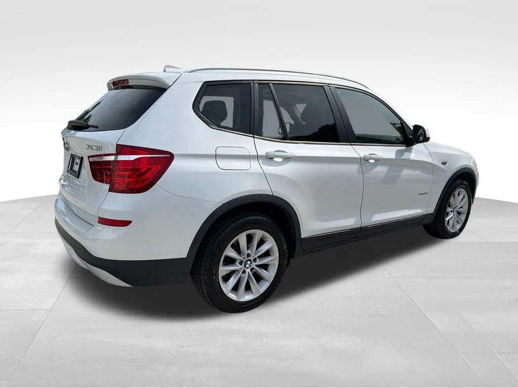 2017 BMW X3 xDrive28i - Photo 8