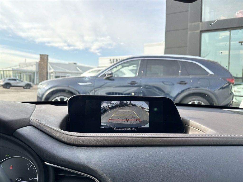 2023 MAZDA CX-30 - Image 16