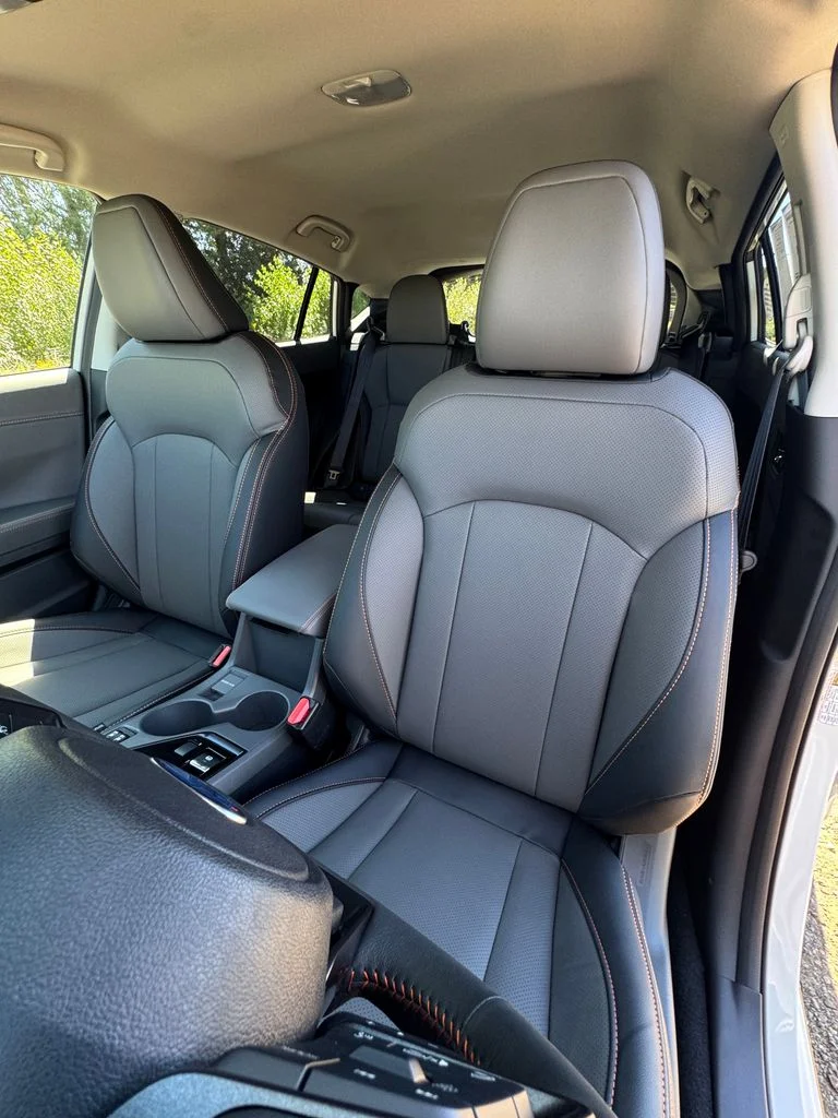 New 2026 CRYSTAL WHITE PEARL Subaru Limited Hybrid image 75