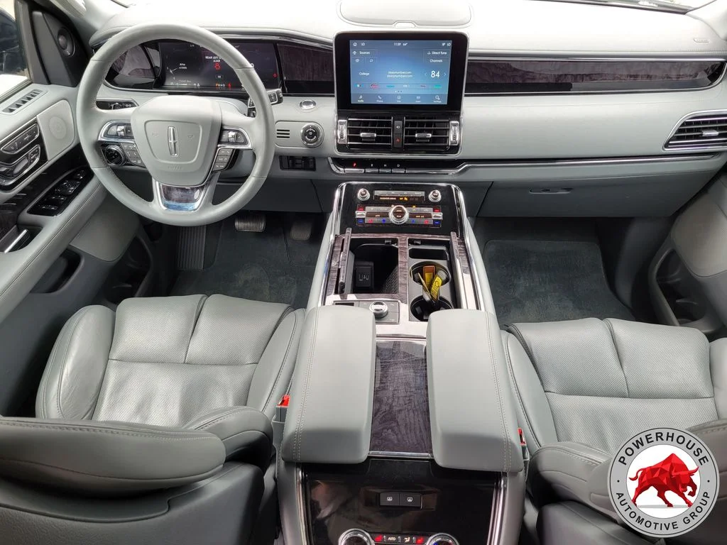 Used 2021 Blue Lincoln Reserve image 20