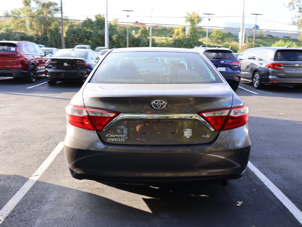 Used 2016 Gray Toyota LE image 6