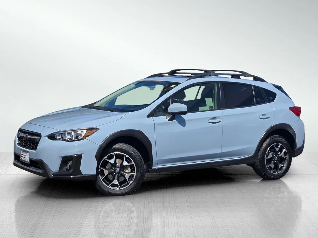 Used 2020 Gray Subaru Premium image 6