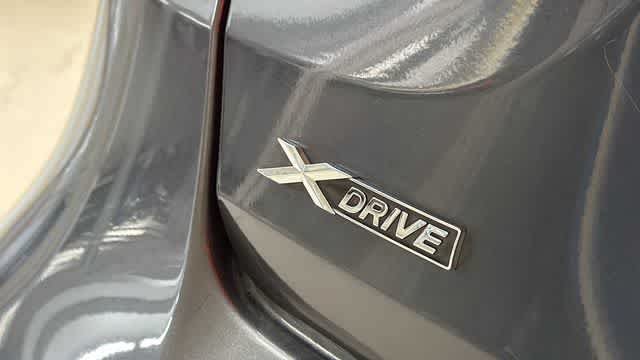 Used 2014 Mineral Gray Metallic BMW 328i xDrive image 10