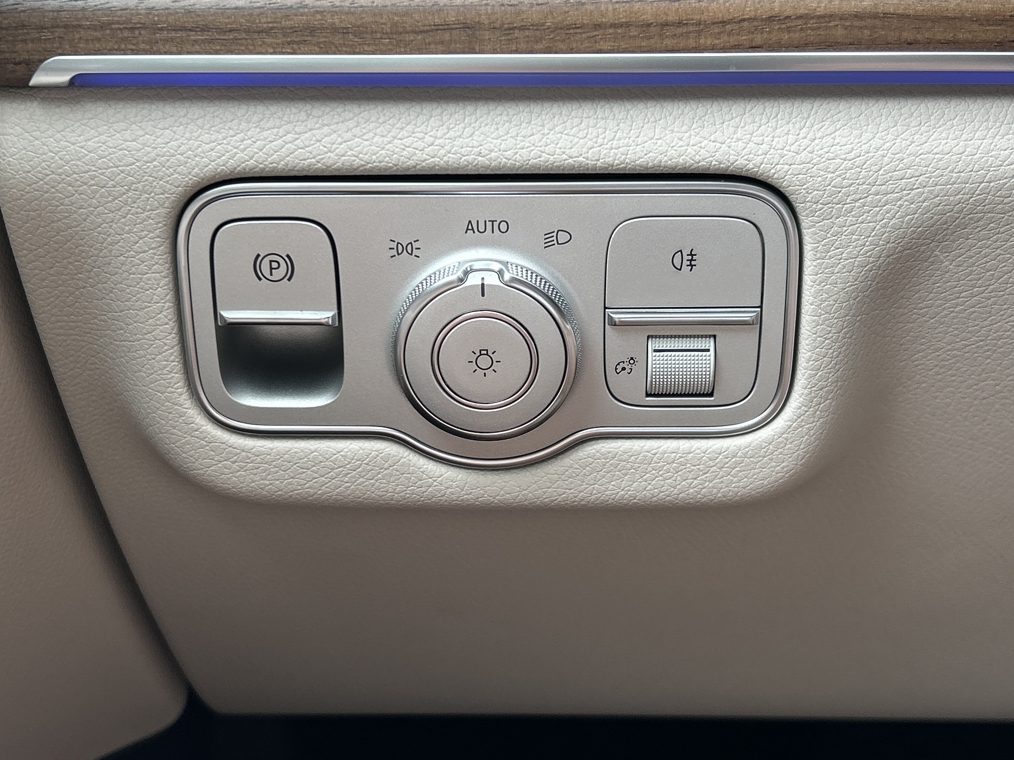 New 2026 Twilight Blue Metallic Mercedes-Benz GLE 350 4MATIC® SUV image 22