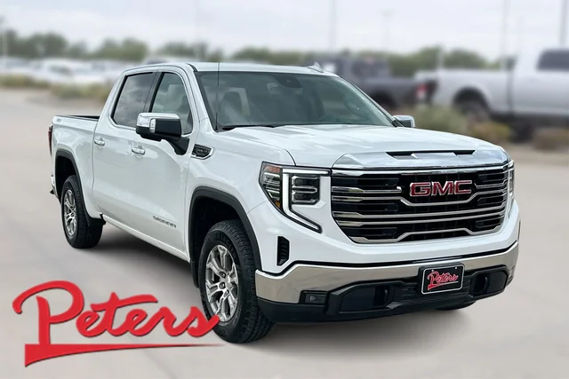 Pre-Owned 2025 GMC Sierra 1500 SLT With 4WD