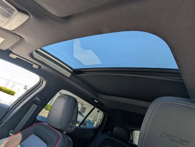 2026 Chevrolet Equinox EV RS - Photo 15