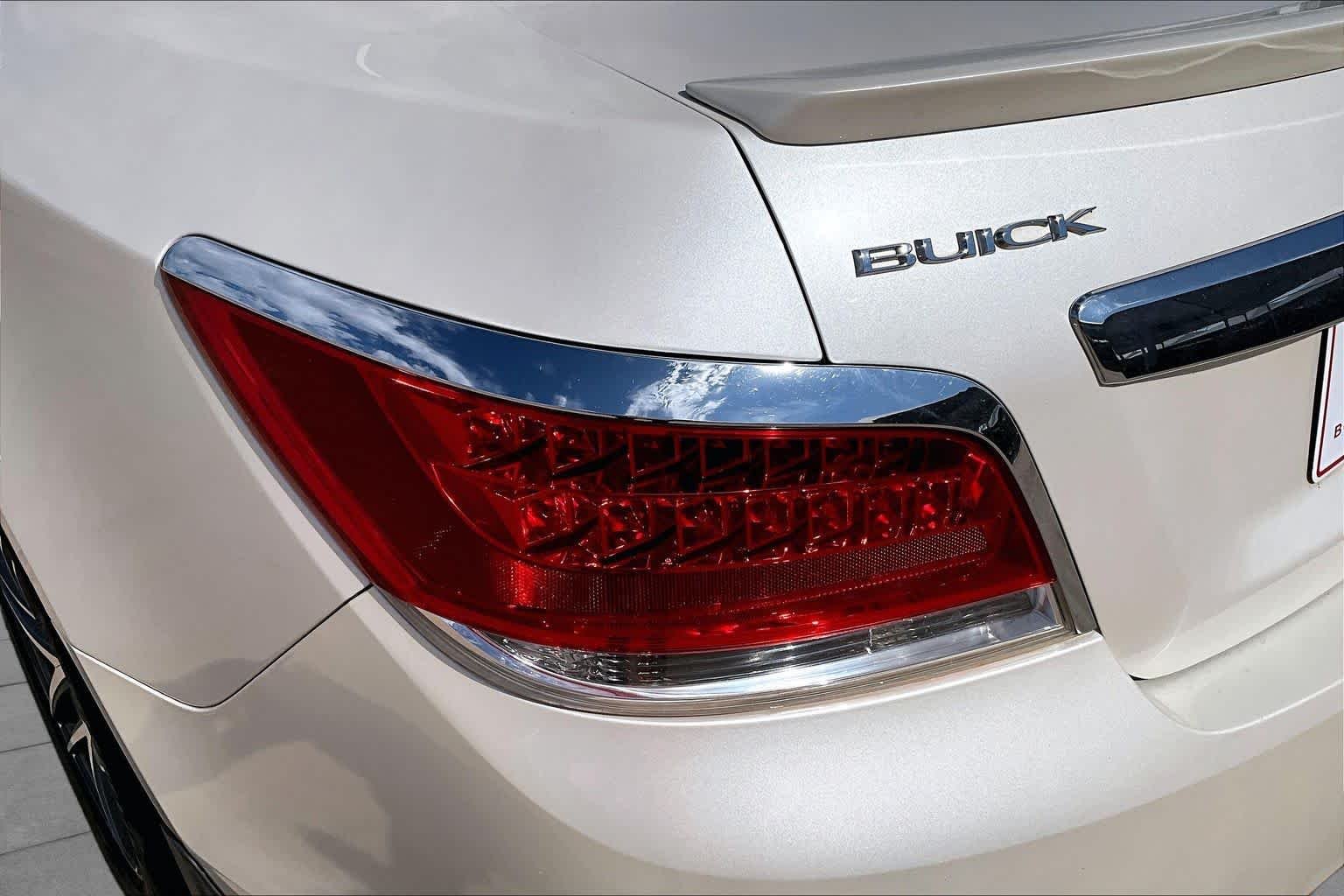Used 2012 White Diamond Tricoat Buick Premium 3 image 26