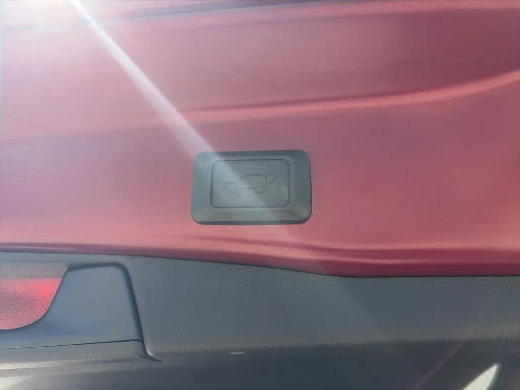 Used 2020 Red Toyota Limited image 30
