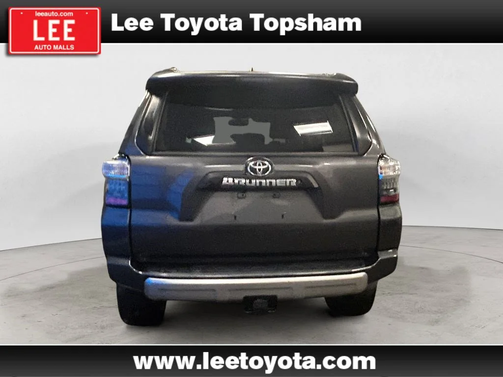 Used 2016 Magnetic Gray Metallic Toyota Trail image 4