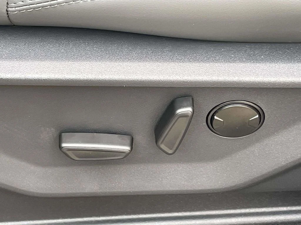New 2026 Agate Black Metallic Ford Active image 14