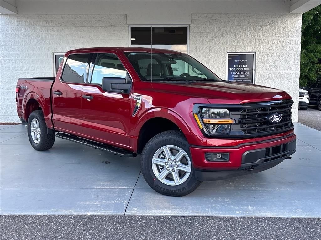 New 2026 Ruby Red Metallic Tinted Clearcoat Ford XLT image 1