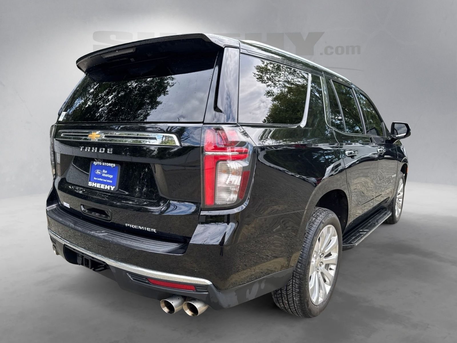 Used 2023 Black Chevrolet Premier image 14