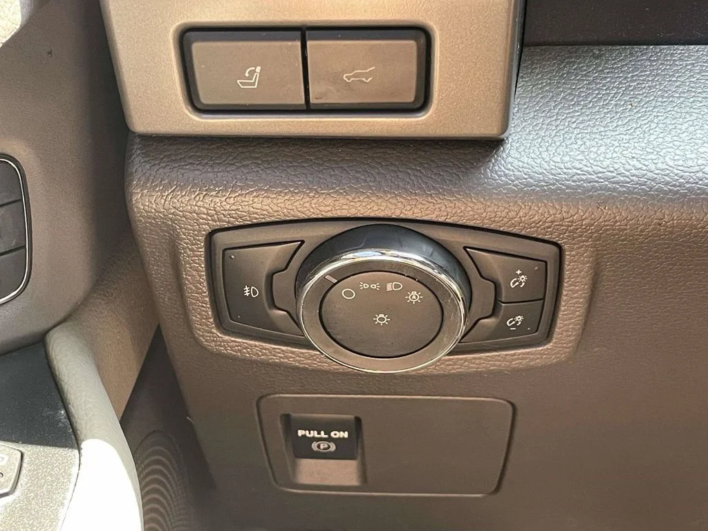 Certified Used 2020 White Ford XLT image 26