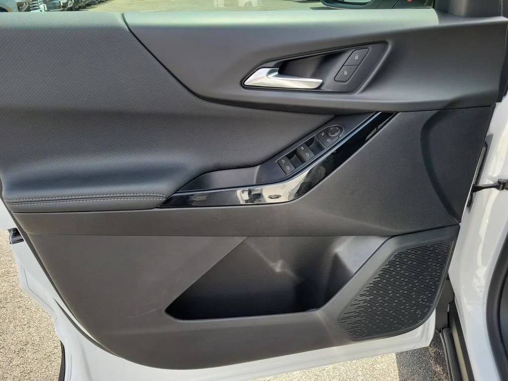 New 2026 Summit White Chevrolet LT image 14