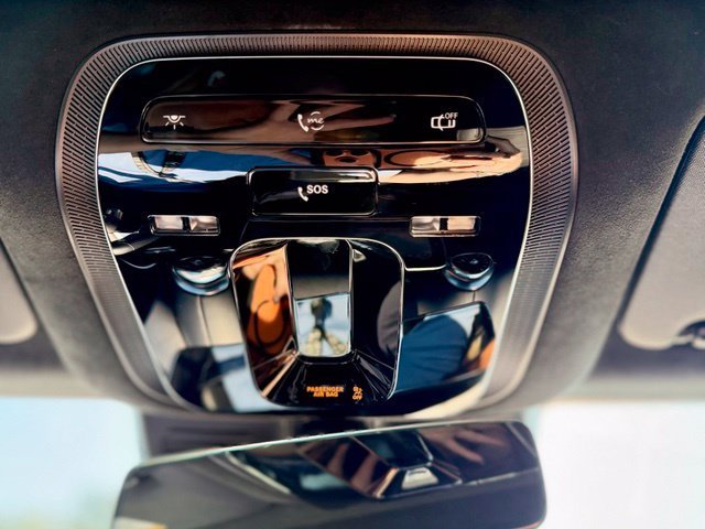 Certified Used 2022 MANUFAKTUR Moonlight White Magno Mercedes-Benz SL 55 AMG® image 17