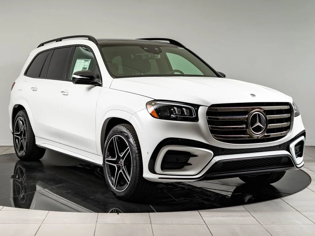 New 2026 Moonlight White Mercedes-Benz GLS 450 image 12