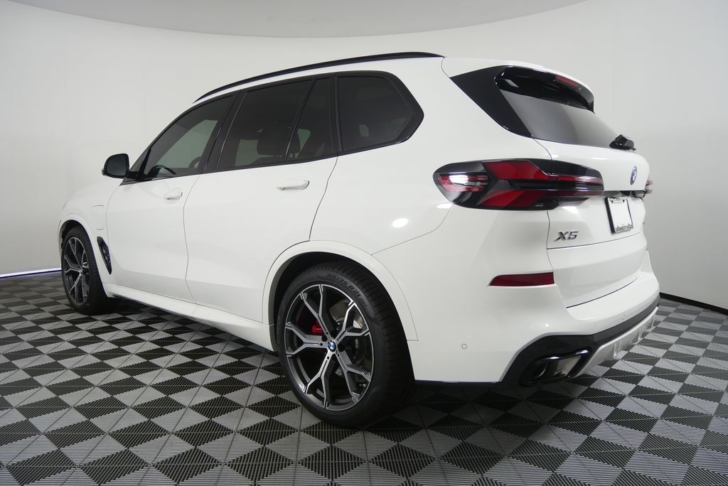 New 2026 Alpine White BMW xDrive50e image 6