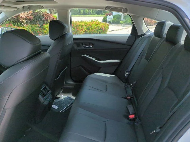 New 2026 Platinum White Pearl Honda Touring image 12