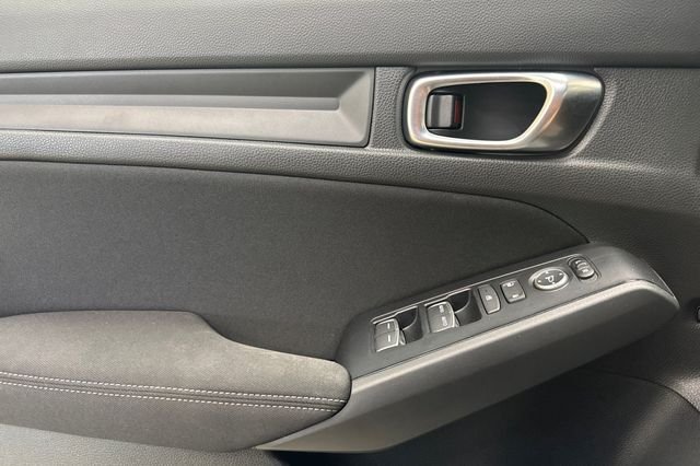 Used 2025 Meteorite Gray Metallic Honda Sport image 13