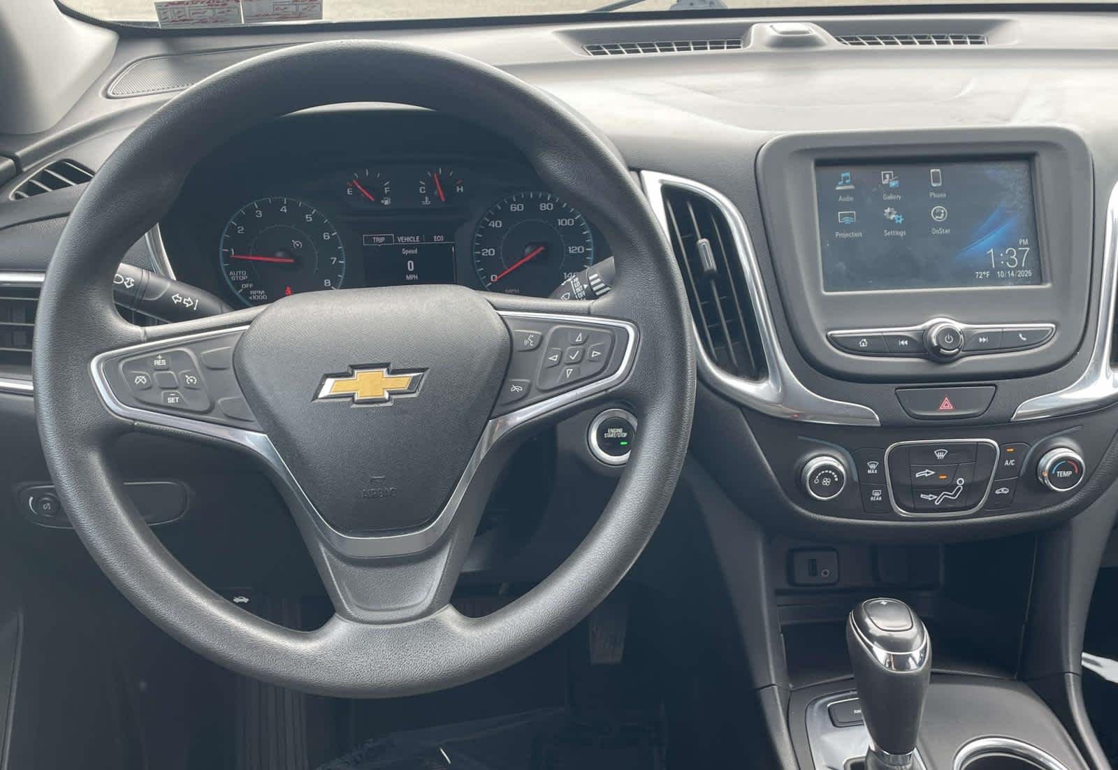 Used 2018 Chevrolet Equinox LT with VIN 2GNAXSEV8J6239487 for sale in Zelienople, PA