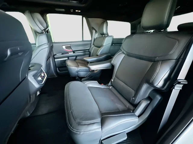 New 2026 White Metallic Ford Platinum image 17