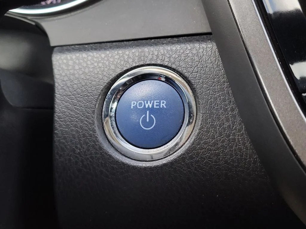 Used 2020 Silver Toyota LE image 24