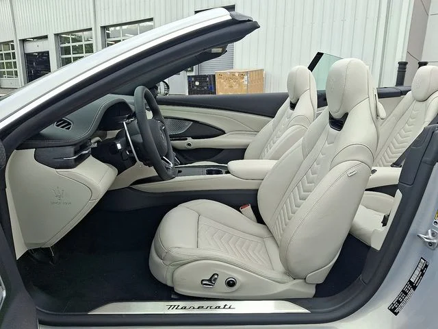 2026 Maserati GranCabrio Base - Photo 9