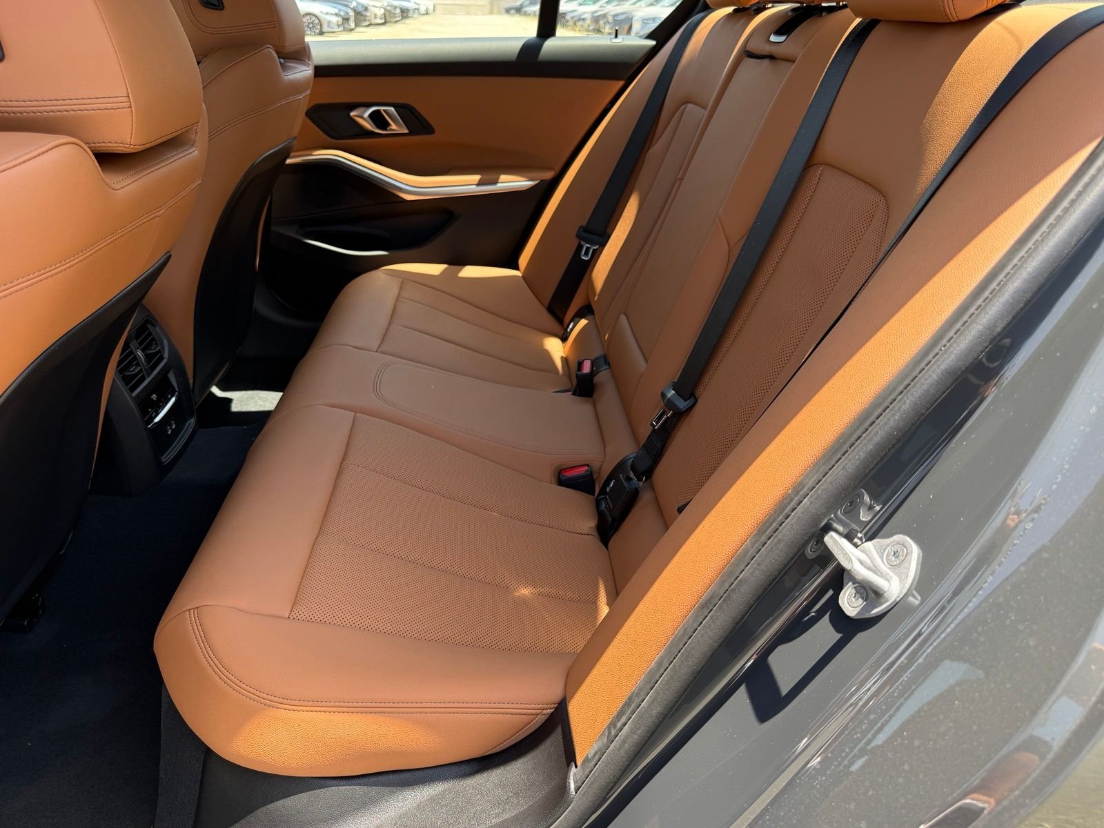 New 2026 Dravit Grey Metallic BMW 330i image 30