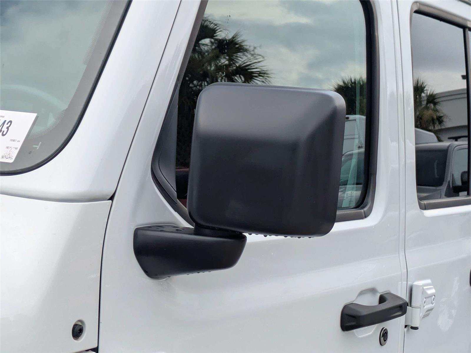 Used 2021 Bright White Clearcoat Jeep Unlimited Sport S image 13