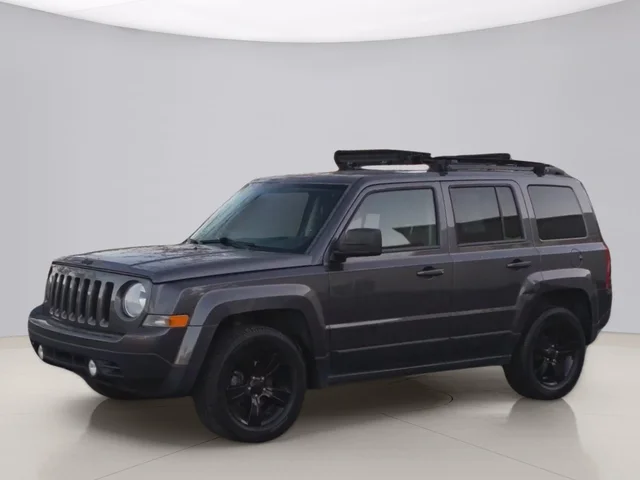 Pre-Owned 2015 Jeep Patriot SPORT