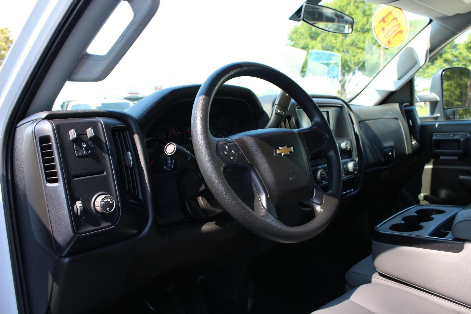Used 2024 Summit White Chevrolet Work Truck image 20